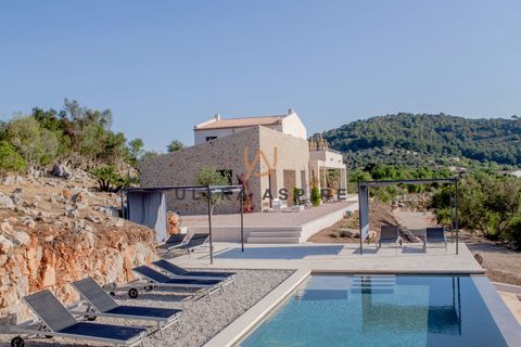 Villa a Arta, Mallorca, Arta - € 3.200.000 | Ref: UA408 - foto 2
